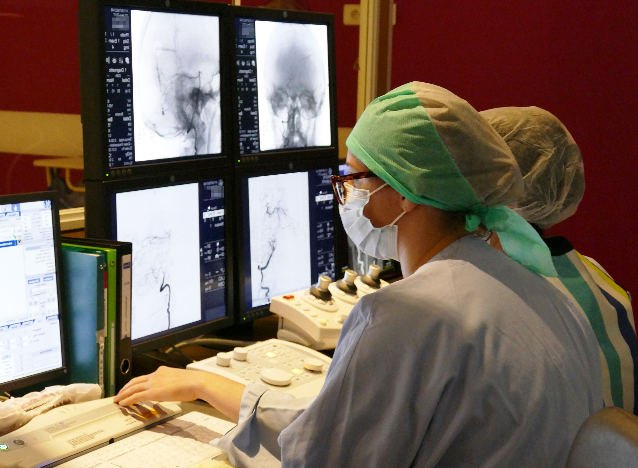 neuroradiologie CHRUNANCY salle 03