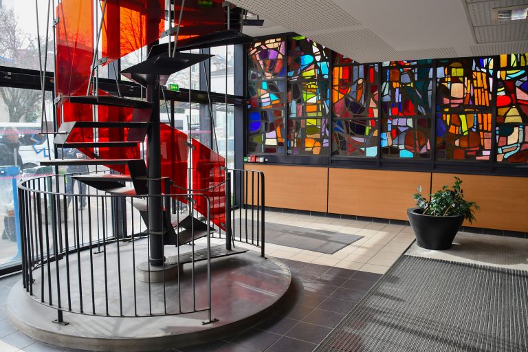 Hall d'accueil du bâtiment A