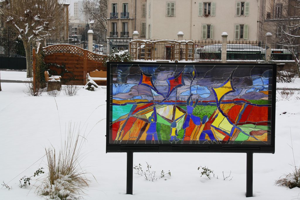 vue sur le jardin enneigé