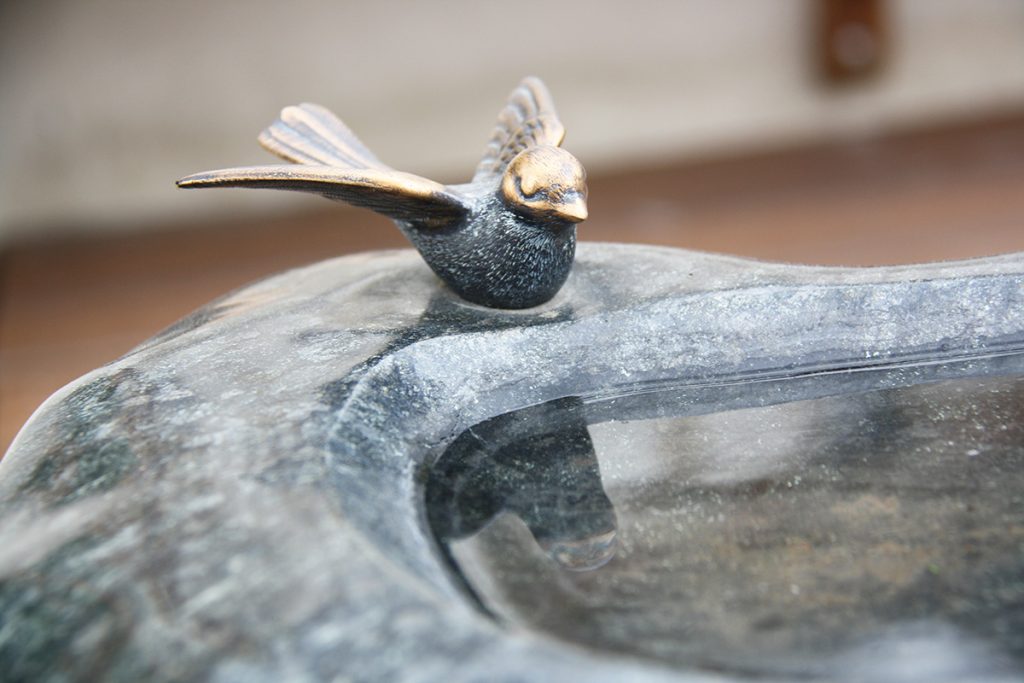 abreuvoir à oiseaux