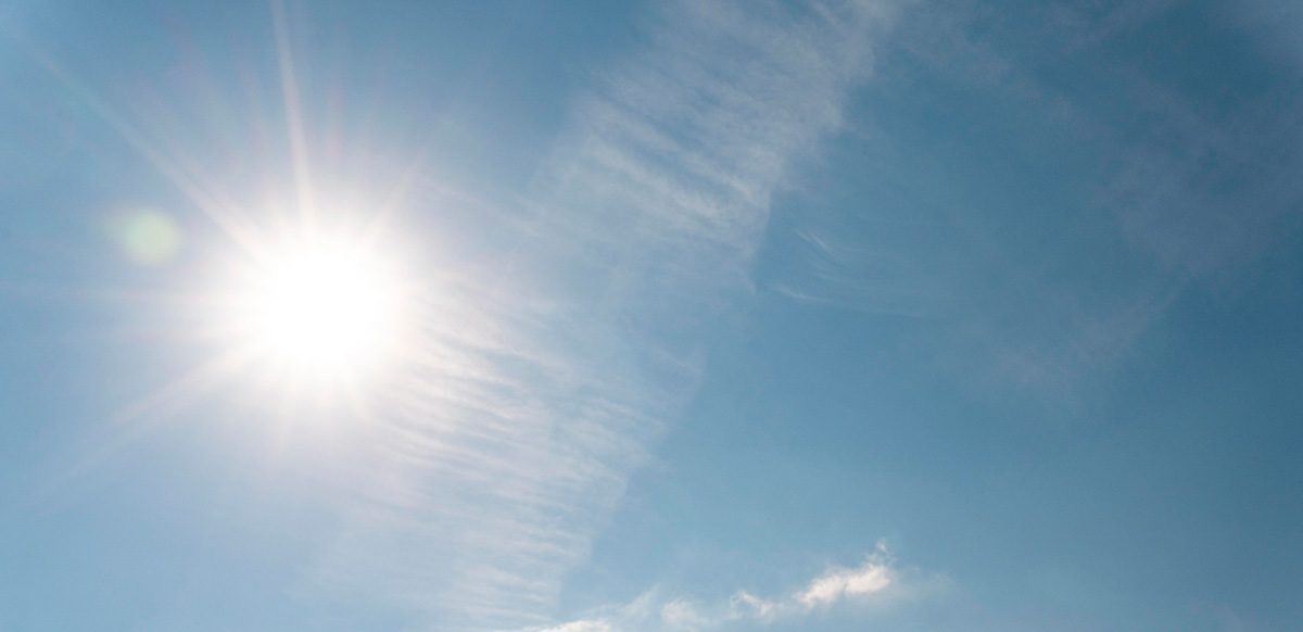 ciel bleu soleil
