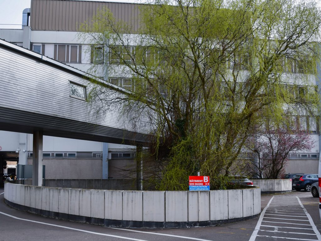 Bâtiment B du Centre Chirurgical Émile Gallé
