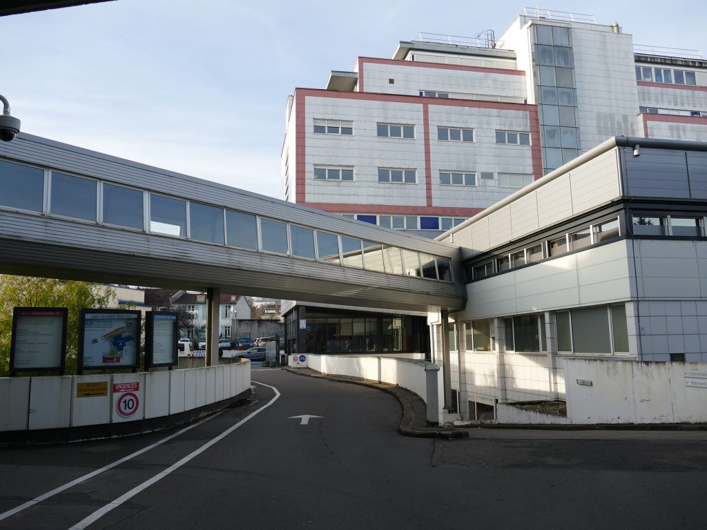 Arrivée au centre Emile Gallé