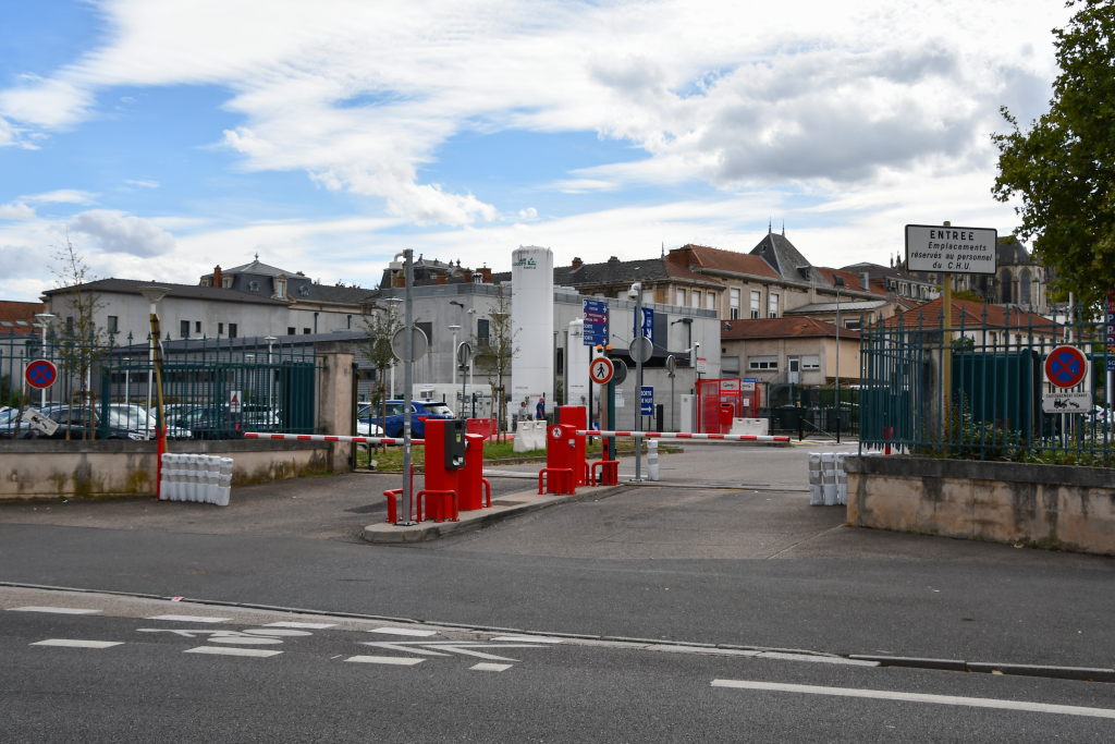 Entrée rue Molitor Central